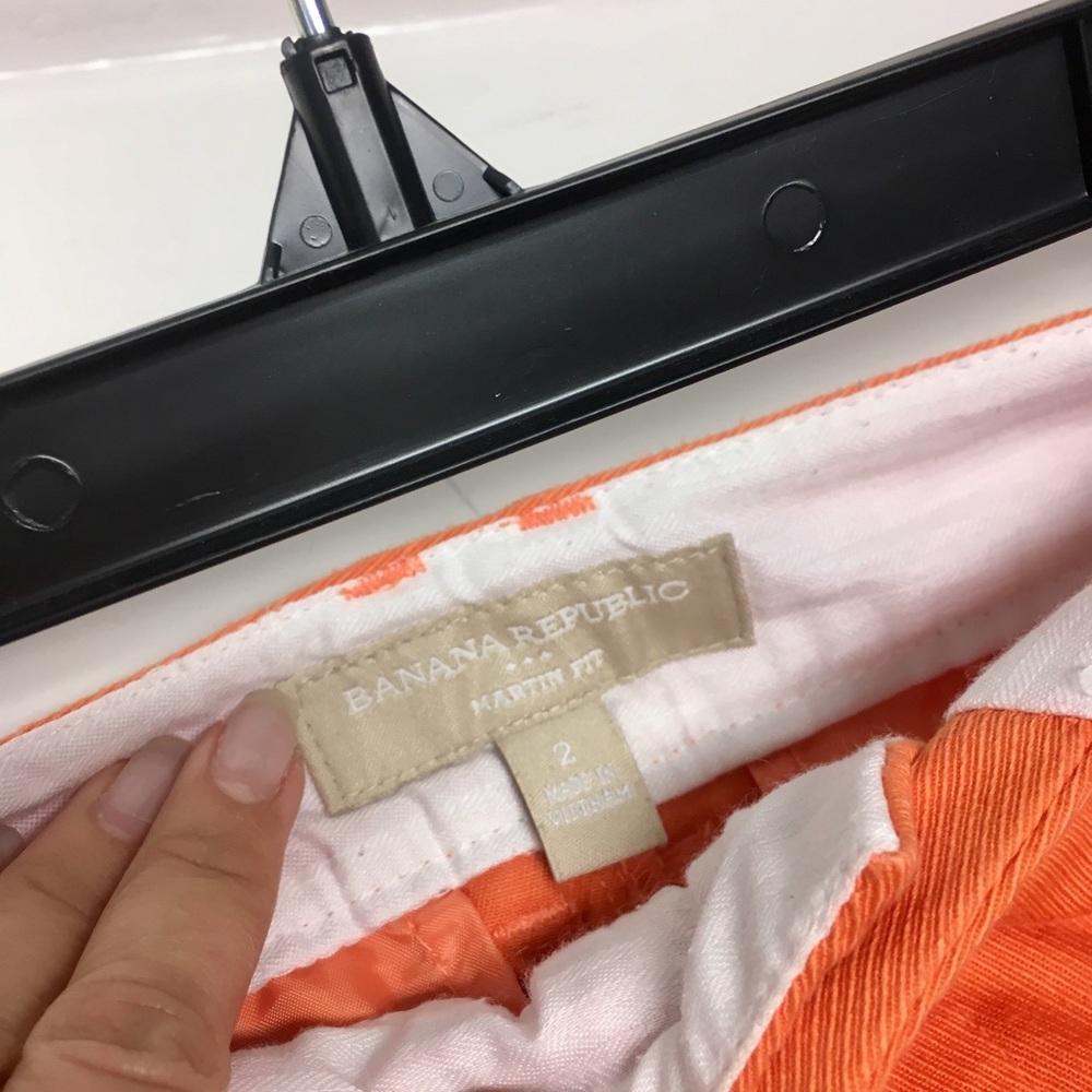 Banana Republic Dressy Shorts - Picture 4 of 4